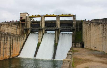 Karapuzha Dam holiday packages.